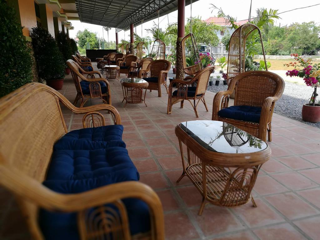 Nomads Guesthouse Kampot Eksteriør bilde