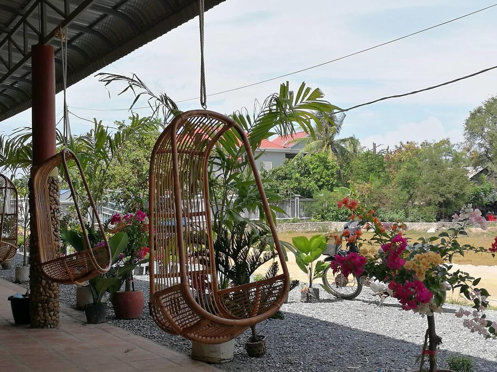 Nomads Guesthouse Kampot Eksteriør bilde