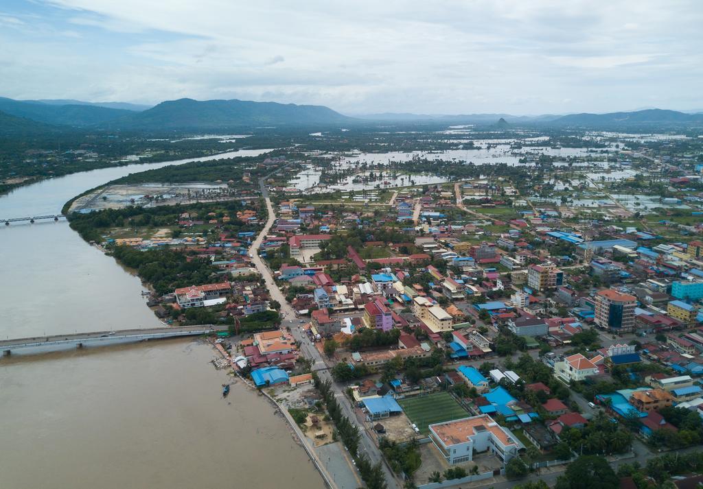 Nomads Guesthouse Kampot Eksteriør bilde